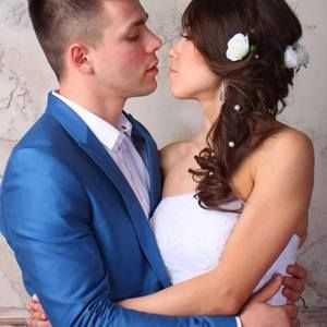 Meet your Posher, Elena